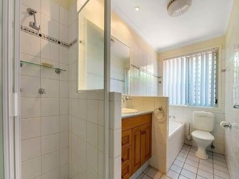 Broadbeach Waters QLD 4218