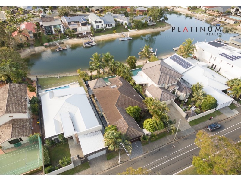 Broadbeach Waters QLD 4218