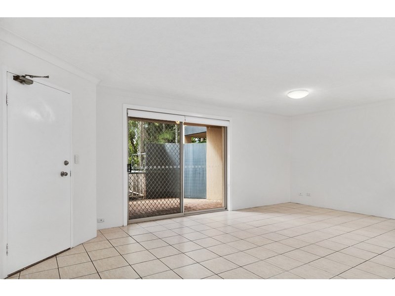 @68 Stanhill Drive, Chevron Island QLD 4217