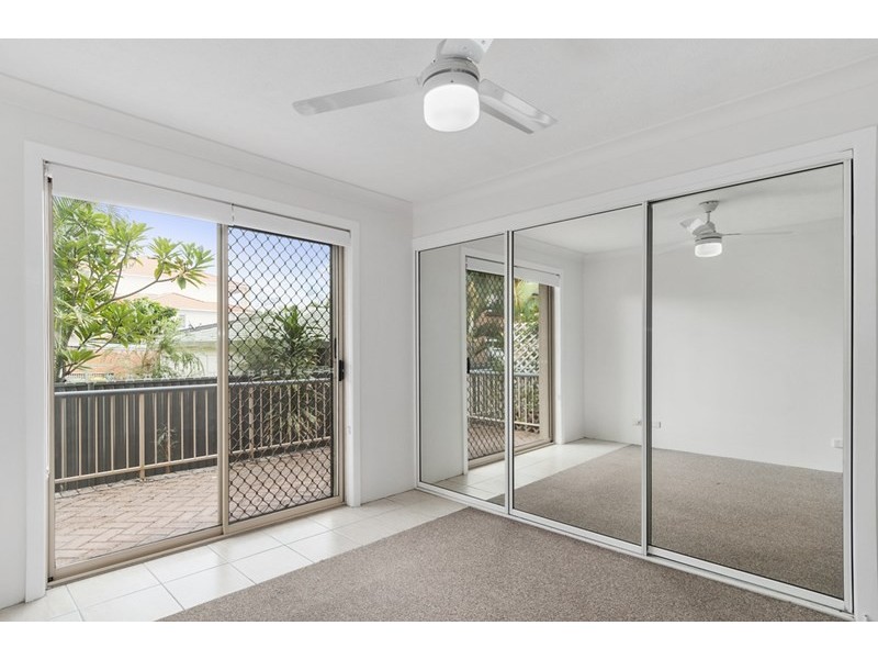 @68 Stanhill Drive, Chevron Island QLD 4217