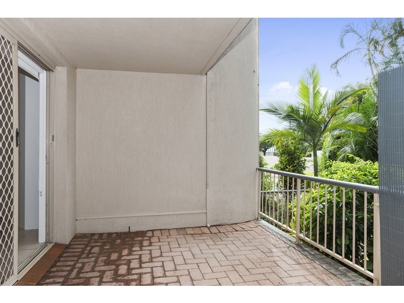 @68 Stanhill Drive, Chevron Island QLD 4217