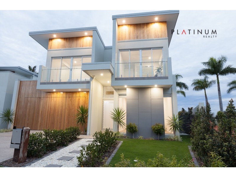 Hope Island QLD 4212