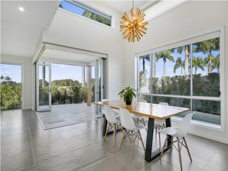 Hope Island QLD 4212