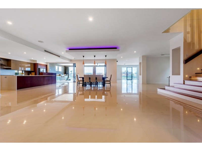 Mermaid Waters QLD 4218