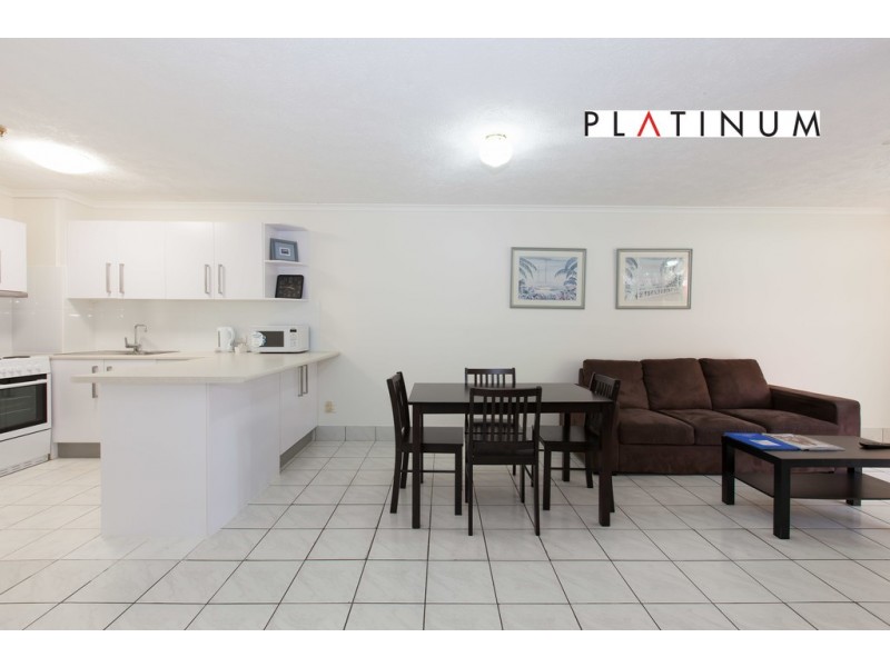 @38 Enderley Avenue, Surfers Paradise QLD 4217