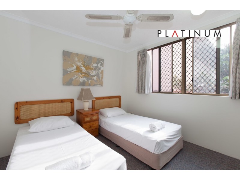 @38 Enderley Avenue, Surfers Paradise QLD 4217