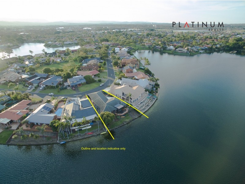 52 Wild Duck Drive, Mermaid Waters QLD 4218