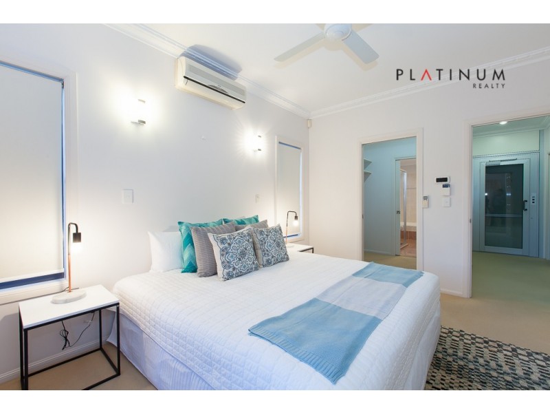 Mermaid Beach QLD 4218