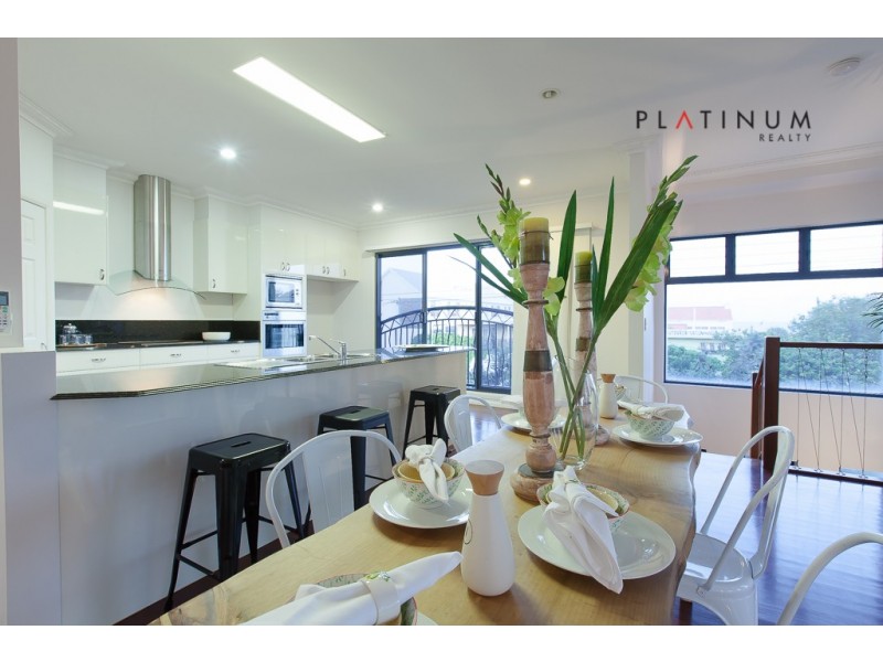 Mermaid Beach QLD 4218