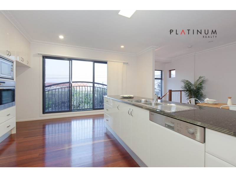 Mermaid Beach QLD 4218