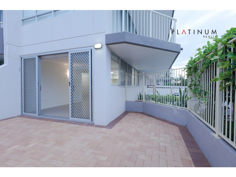 @ 158 Hedges Ave, Mermaid Beach QLD 4218