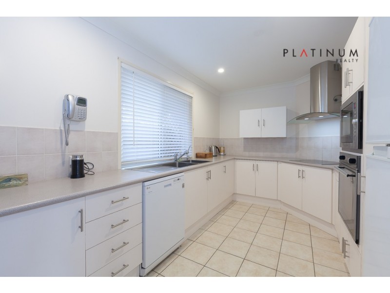 9 Summerwine Street, Burleigh Waters QLD 4220