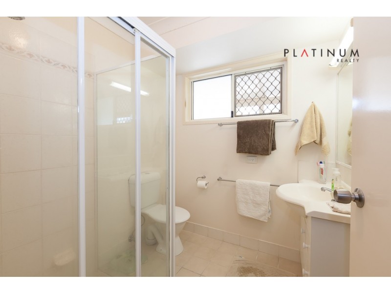 9 Summerwine Street, Burleigh Waters QLD 4220