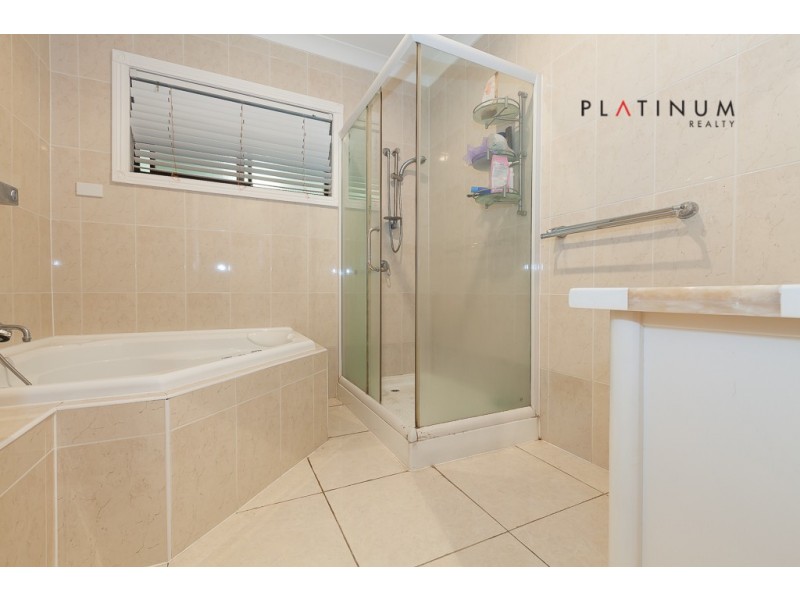 85 Monaco Street, Broadbeach Waters QLD 4218