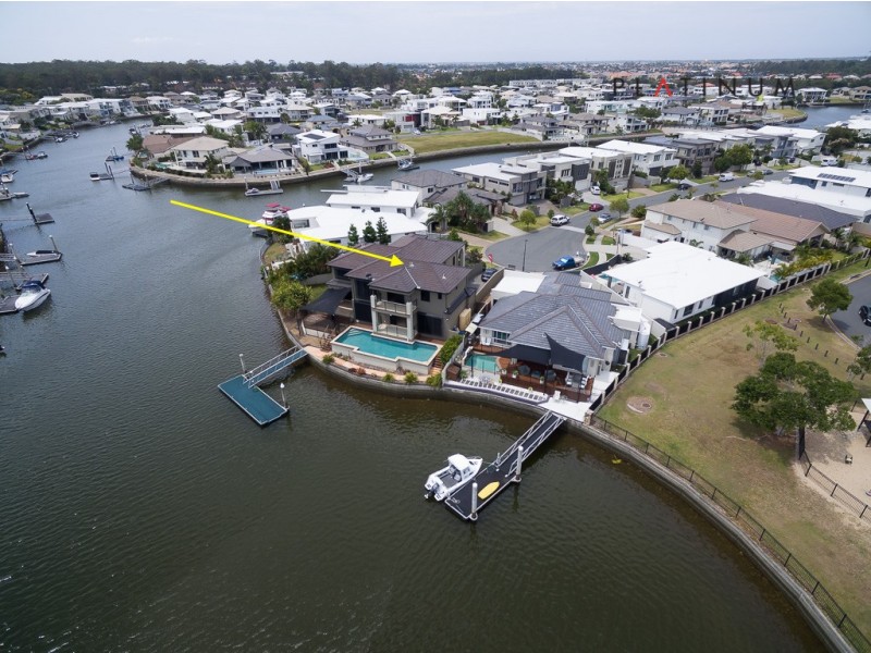 @37 South Quay Drive, Biggera Waters QLD 4216