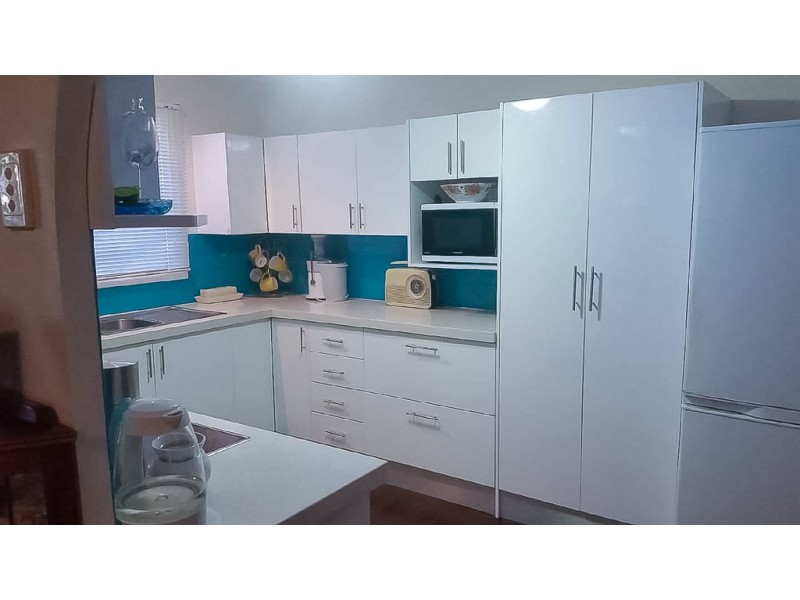 2 Floyd Street, Woodridge QLD 4114