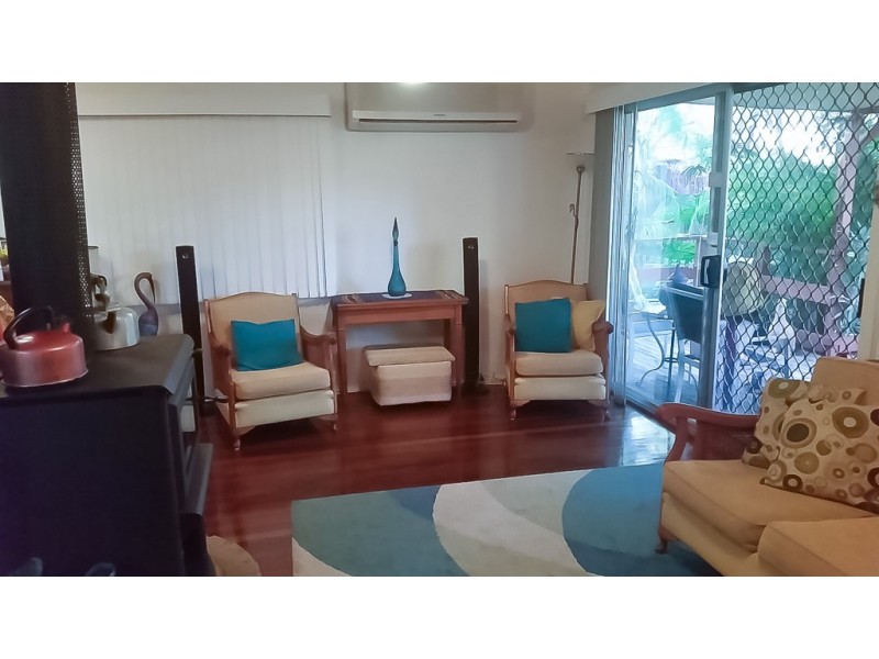 2 Floyd Street, Woodridge QLD 4114