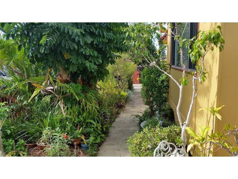 2 Floyd Street, Woodridge QLD 4114