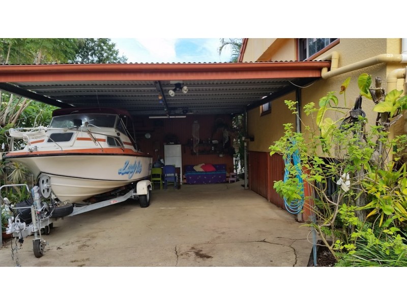 2 Floyd Street, Woodridge QLD 4114