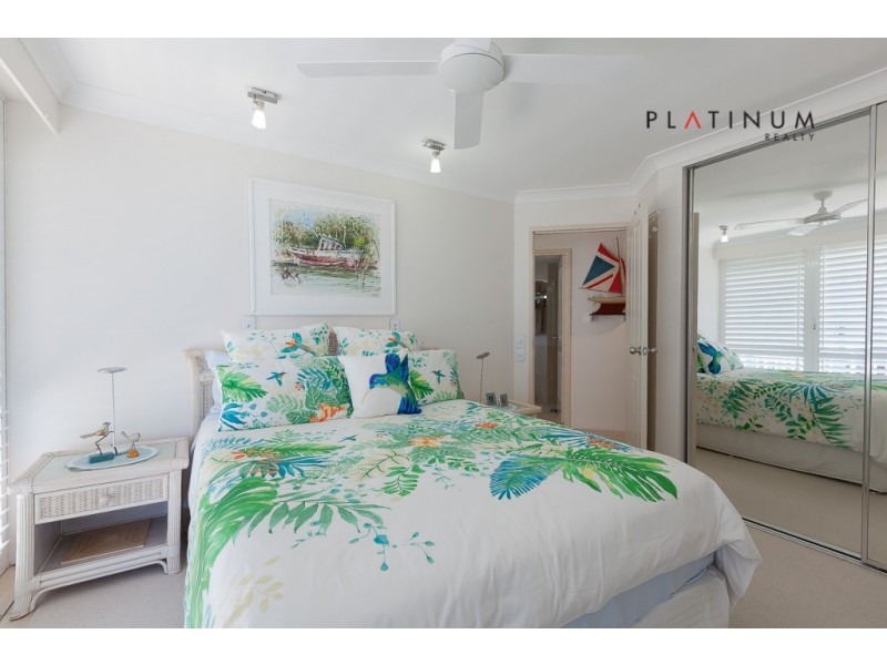 @158 Hedges Avenue, Mermaid Beach QLD 4218