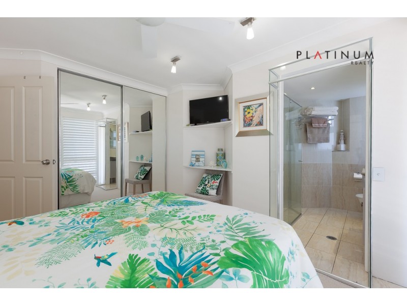 @158 Hedges Avenue, Mermaid Beach QLD 4218