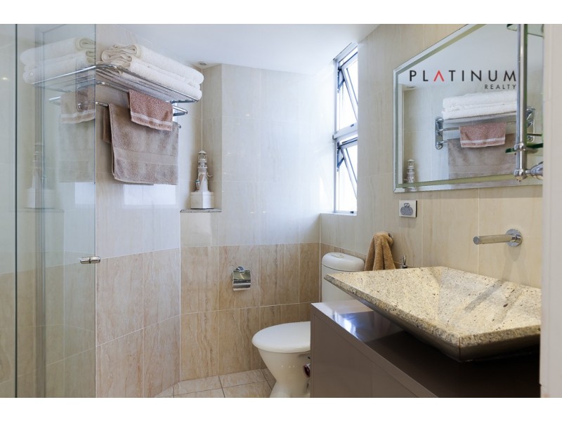 @158 Hedges Avenue, Mermaid Beach QLD 4218