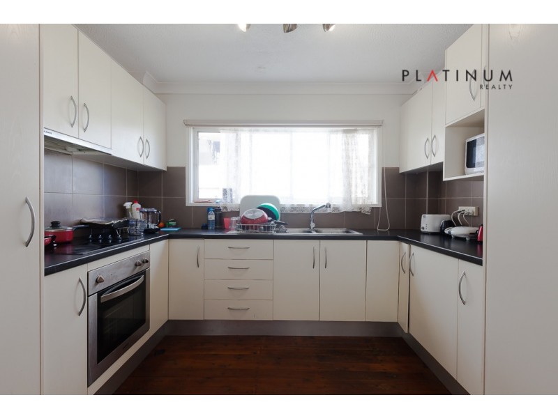 @5 Stanhill Drive, Chevron Island QLD 4217