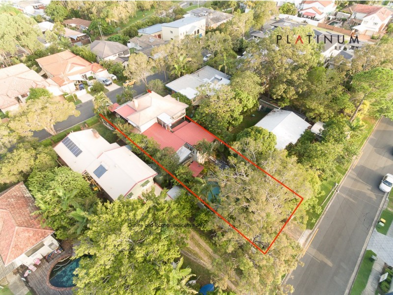 10 Hilltop Street, Labrador QLD 4215