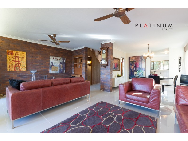 Broadbeach Waters QLD 4218