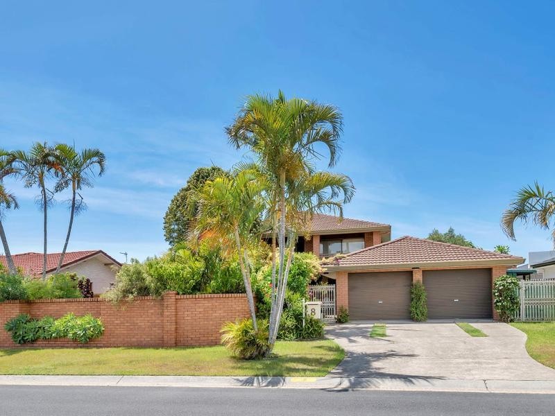 Broadbeach Waters QLD 4218
