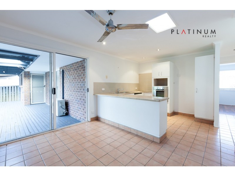 29 Zinnea Street, Elanora QLD 4221