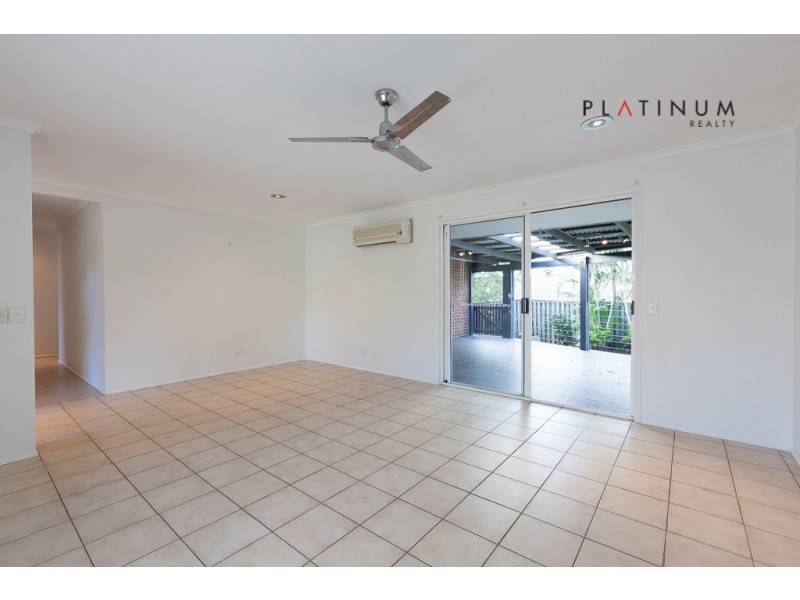 29 Zinnea Street, Elanora QLD 4221