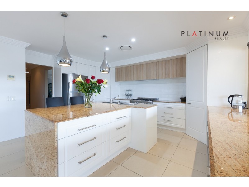 Broadbeach Waters QLD 4218