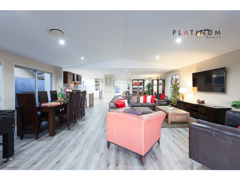 Broadbeach Waters QLD 4218