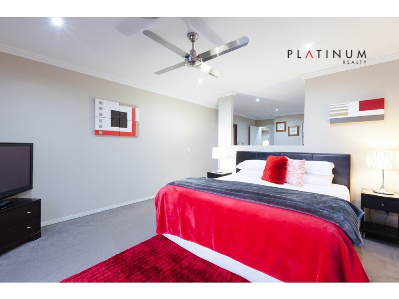 Broadbeach Waters QLD 4218