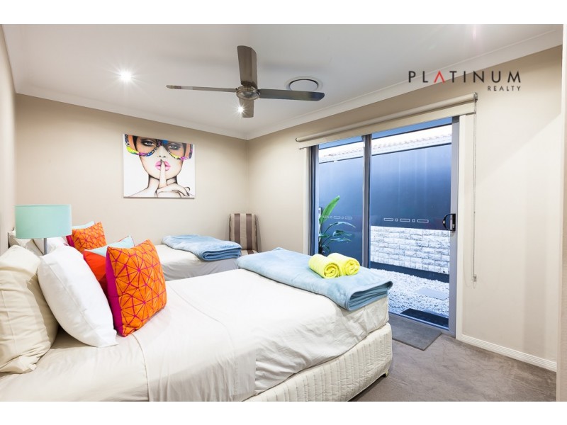 Broadbeach Waters QLD 4218
