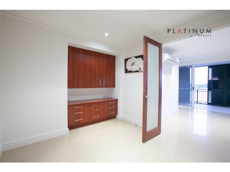 Carrara QLD 4211