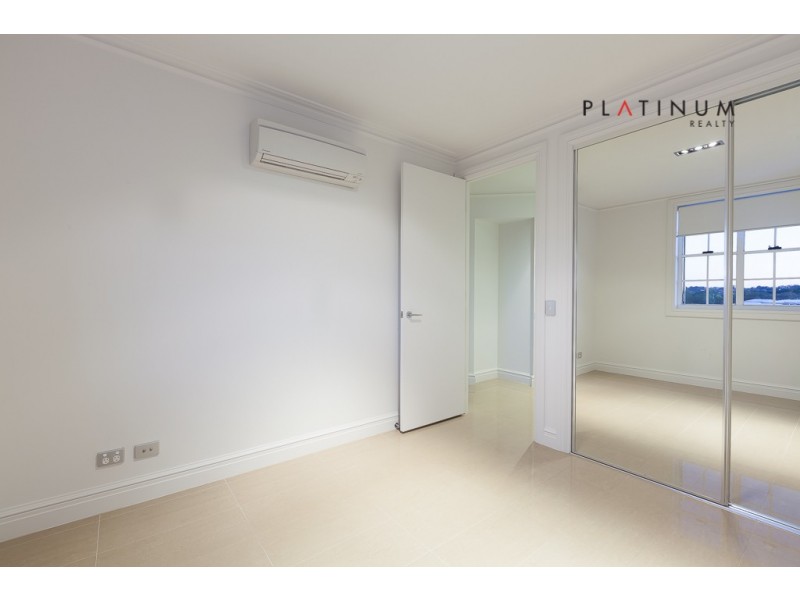 Carrara QLD 4211