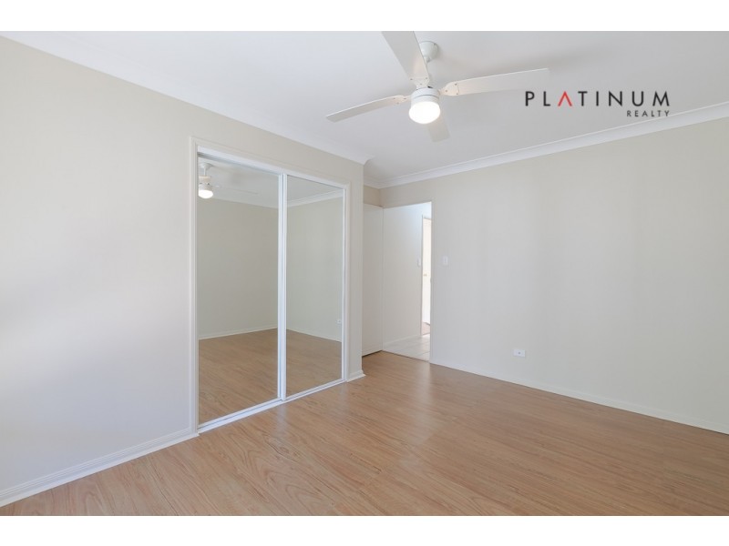 13 Laurel Oak Drive, Robina QLD 4226