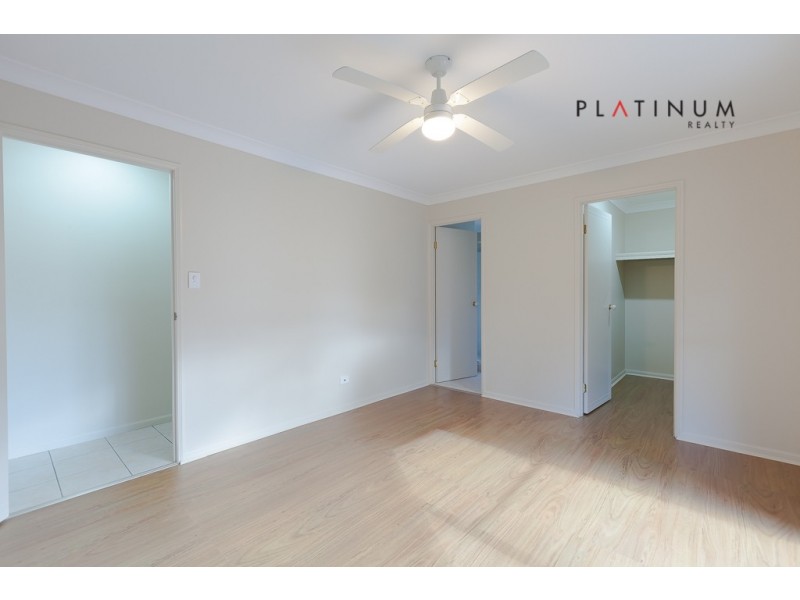 13 Laurel Oak Drive, Robina QLD 4226