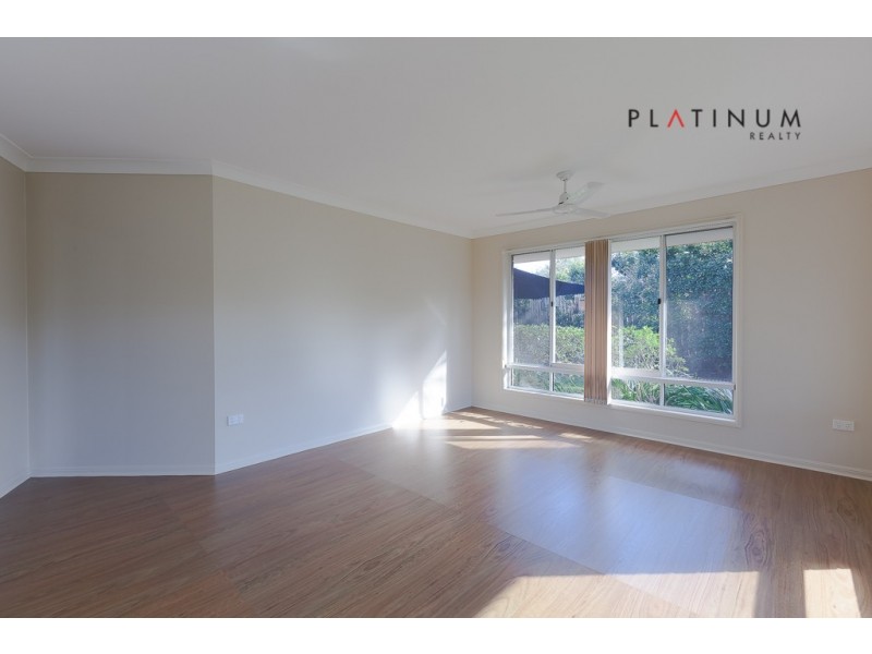 13 Laurel Oak Drive, Robina QLD 4226