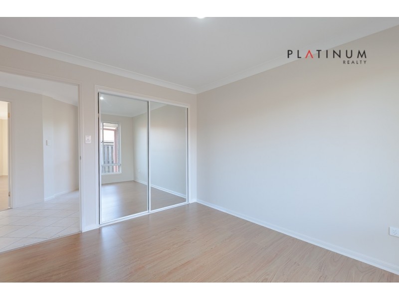 13 Laurel Oak Drive, Robina QLD 4226