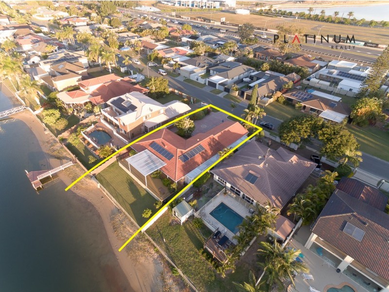 Broadbeach Waters QLD 4218