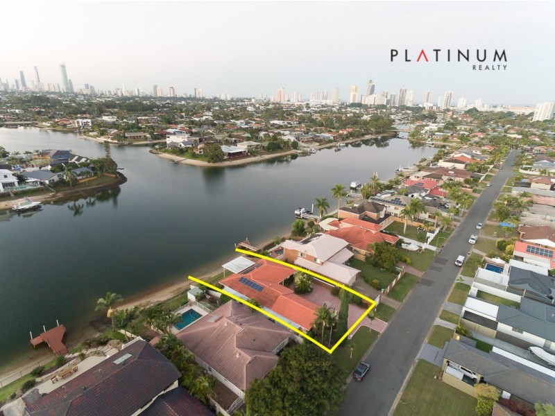 Broadbeach Waters QLD 4218