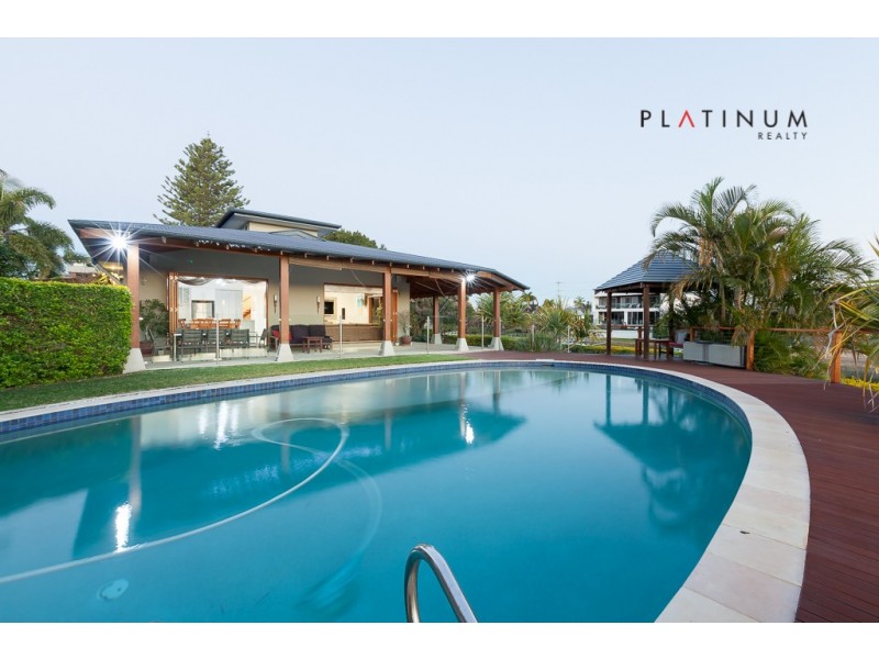 Broadbeach Waters QLD 4218
