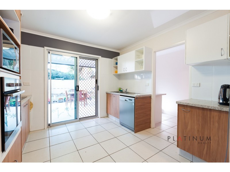 11 Allawah Street, Bundall QLD 4217
