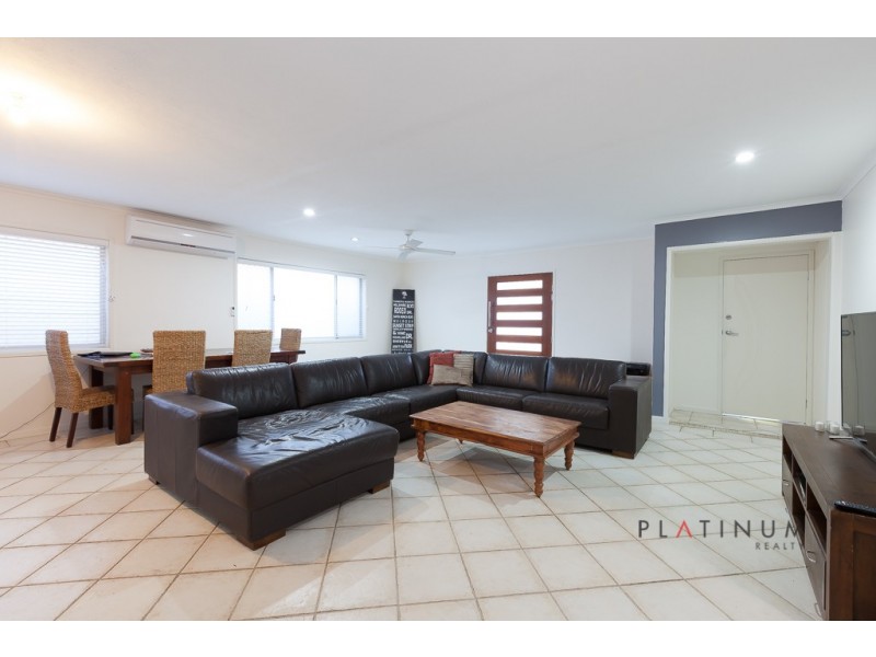 11 Allawah Street, Bundall QLD 4217