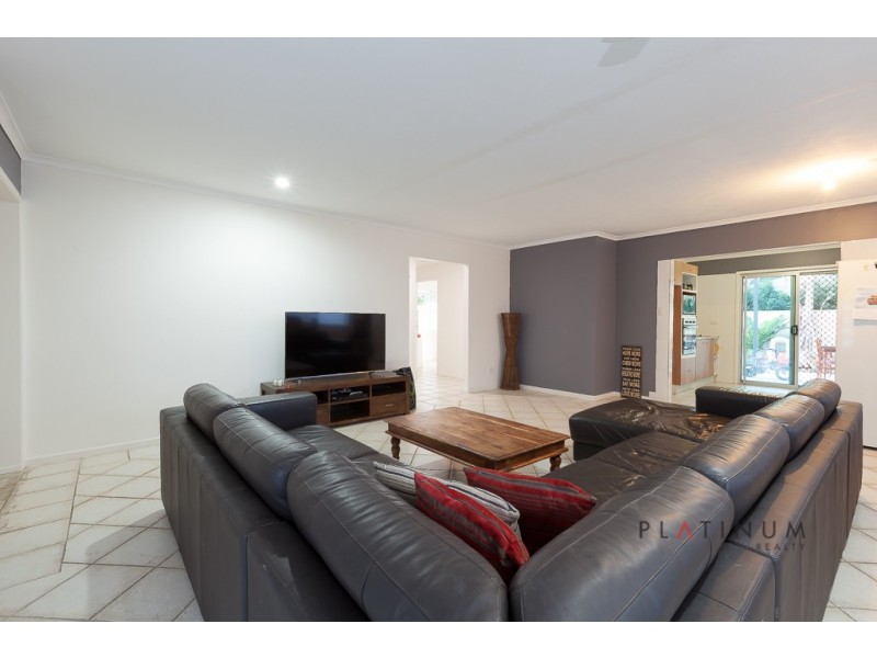 11 Allawah Street, Bundall QLD 4217