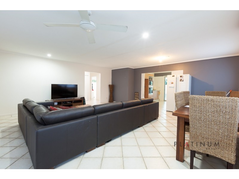 11 Allawah Street, Bundall QLD 4217