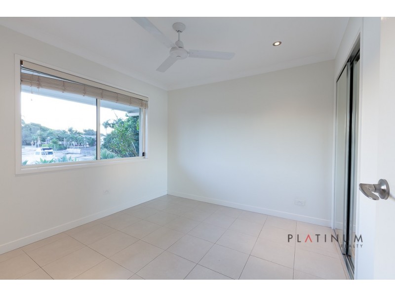 Broadbeach Waters QLD 4218